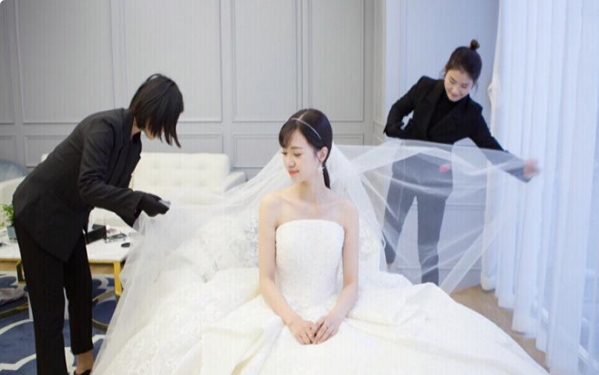 �Ϻ��������۸�Ԥ�����